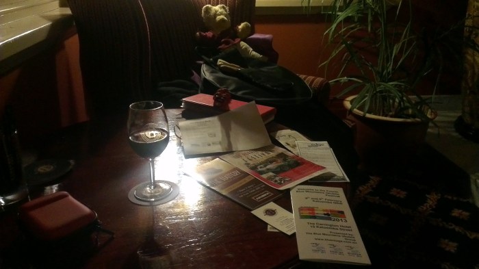 Belting out drivel on a smartphone at the Carrington Hotel, Katoomba.