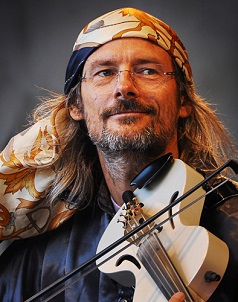 A Clermont by Peter Hammer WebCrop-smaller